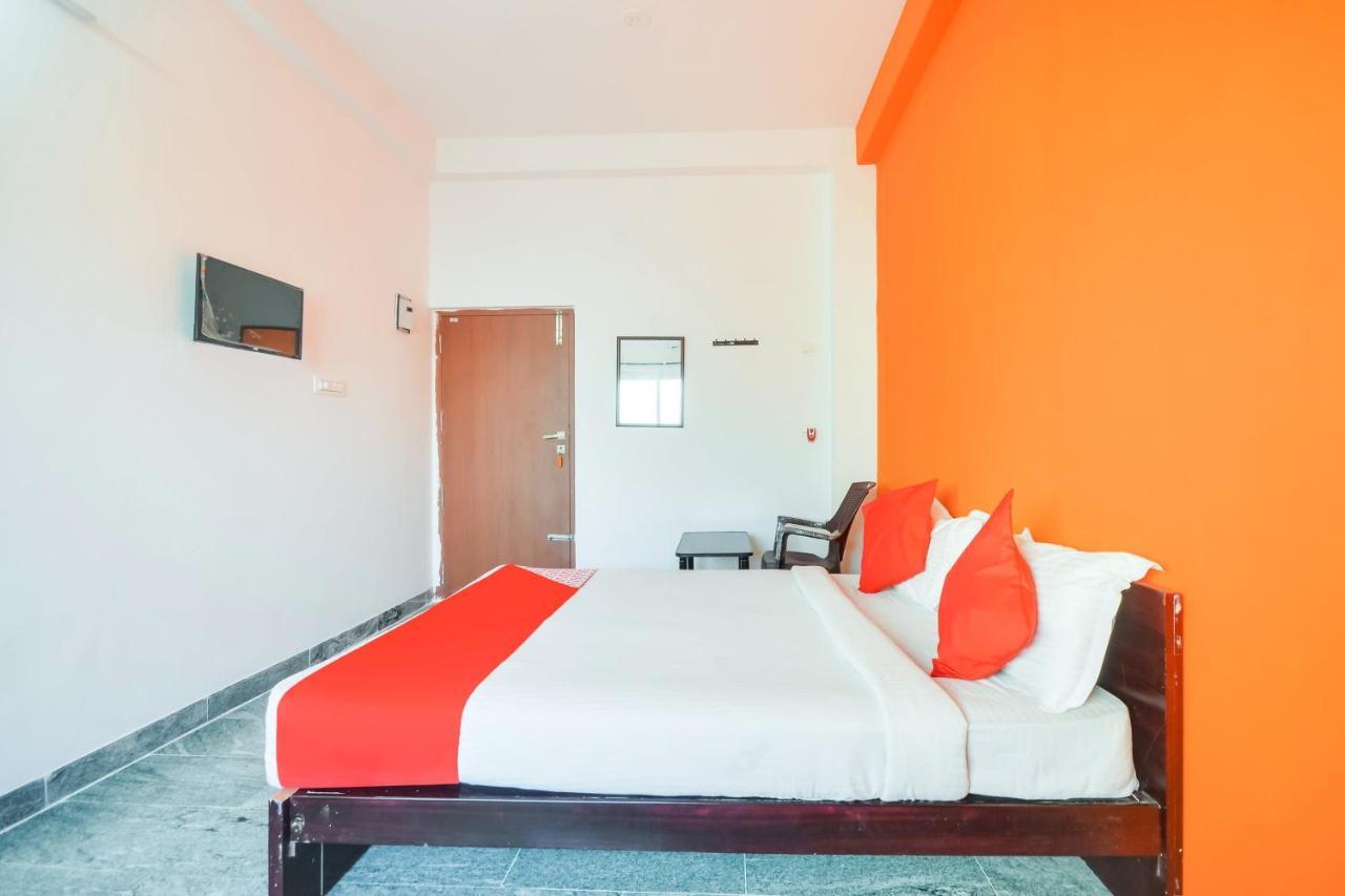 Flagship New Cresent Park Hotel Coimbatore Bagian luar foto