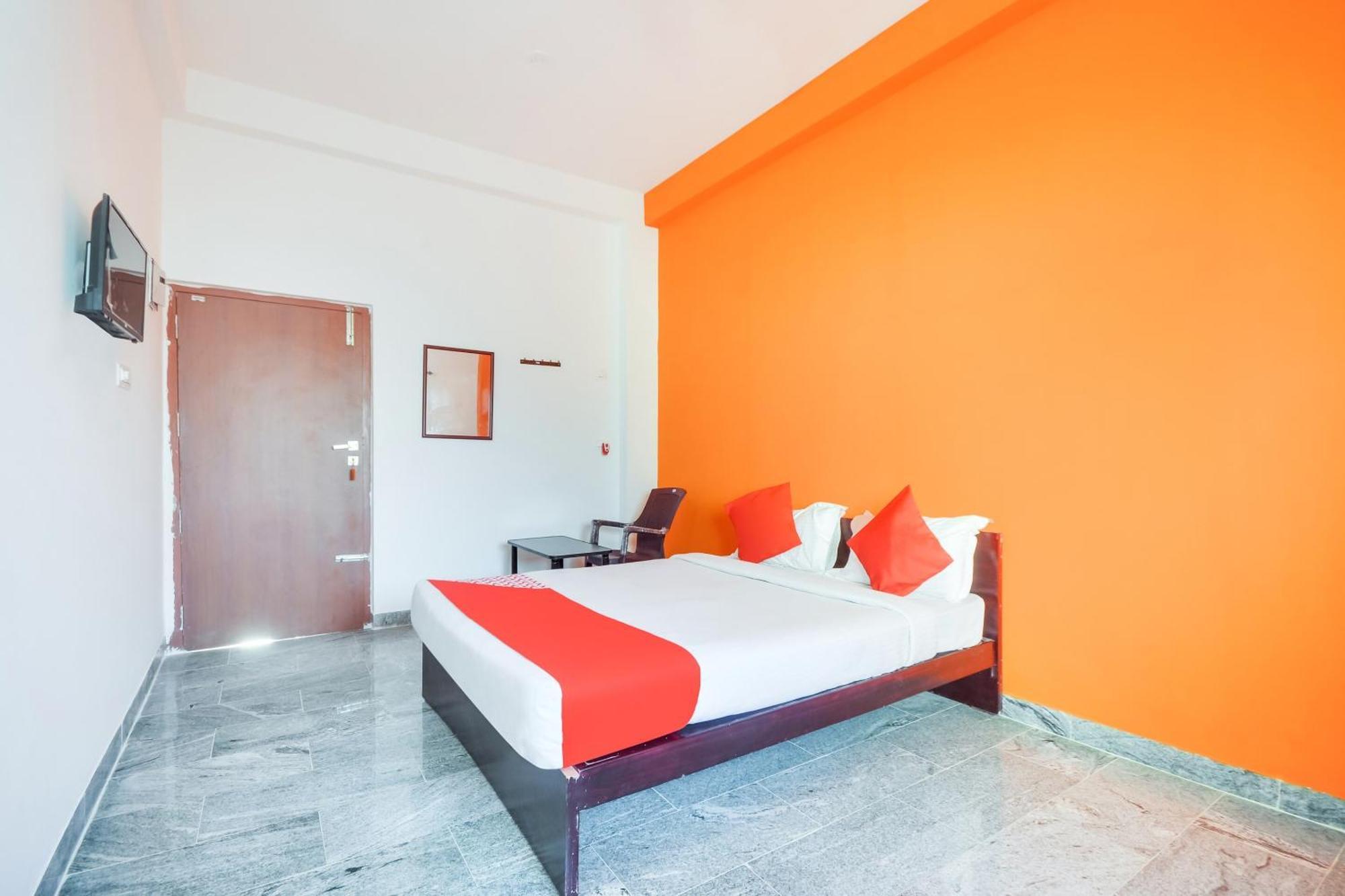 Flagship New Cresent Park Hotel Coimbatore Bagian luar foto