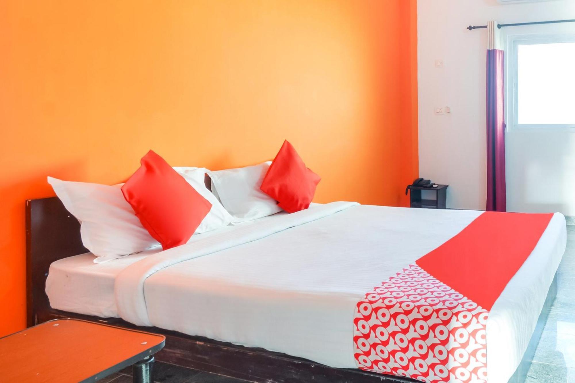 Flagship New Cresent Park Hotel Coimbatore Bagian luar foto